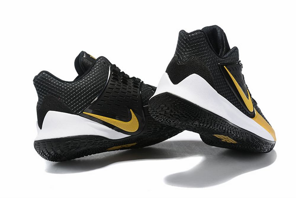 Nike Kyrie 2 Black Whtie Gold